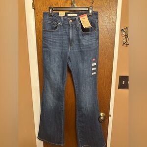 Levi's 726 high rise flare in 10 long